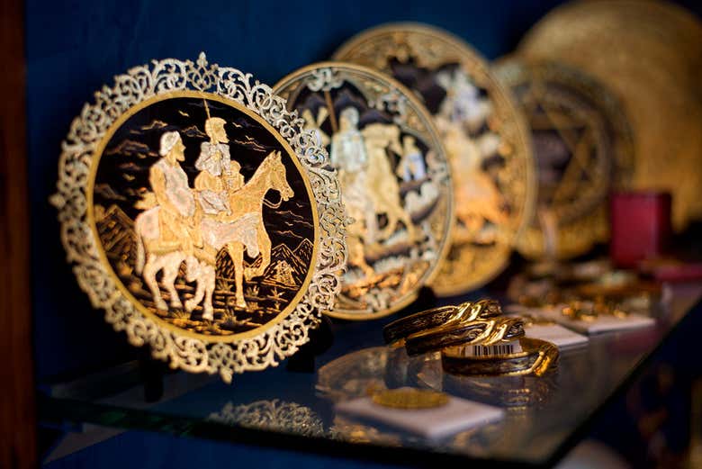 Conhecendo a tradição ancestral da arte damascena