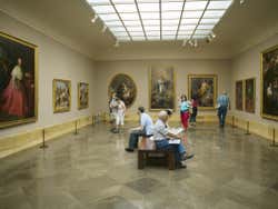 Uma das salas de exposições do interior do Prado