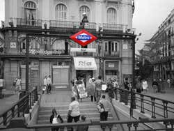 Estação de metrô de Madrid na Puerta del Sol