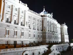 Palácio Real de Madrid à noite