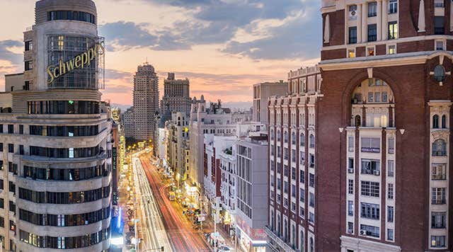 Gran Vía - A avenida mais conhecida de Madrid